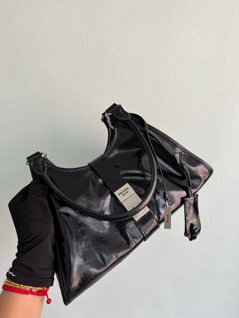 PRADA - 3