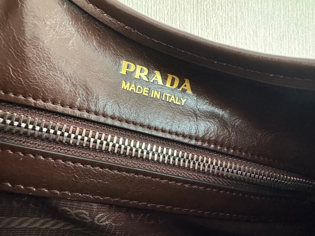 PRADA - 9
