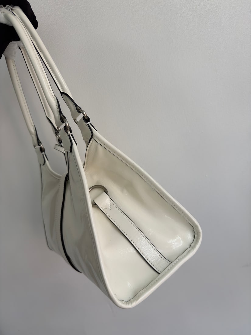 PRADA - 4