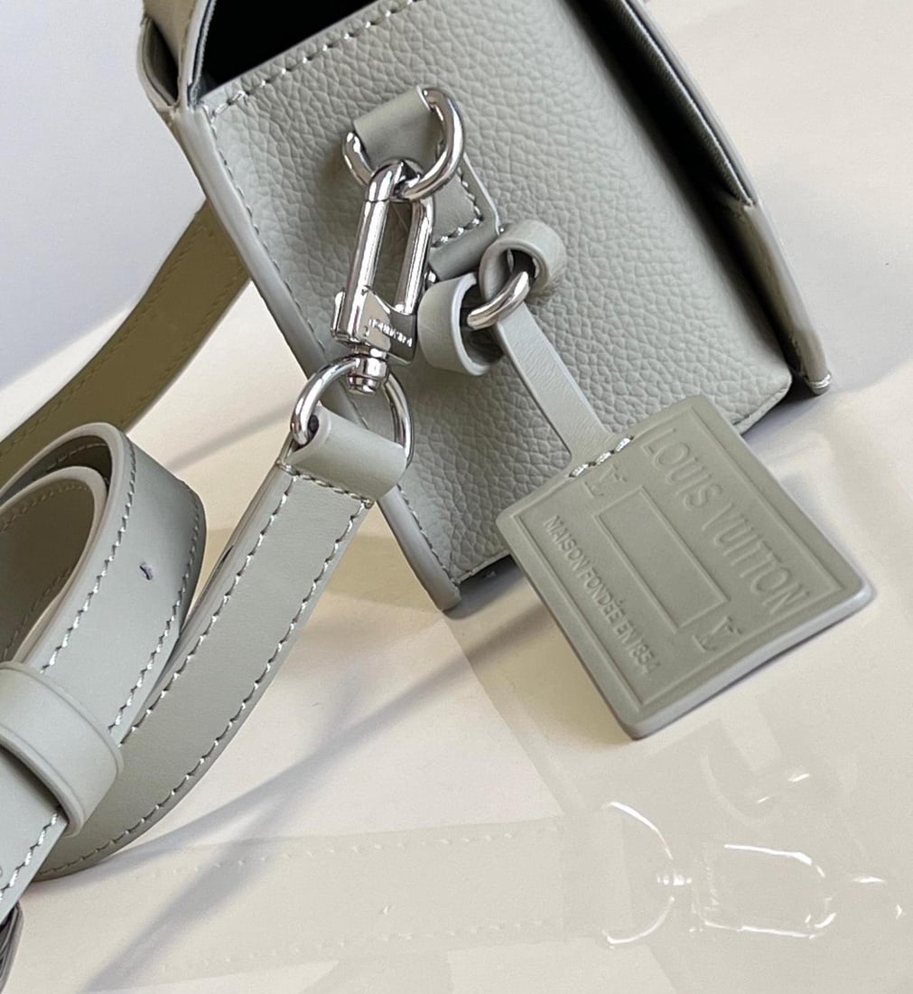 LV Fastline - 4