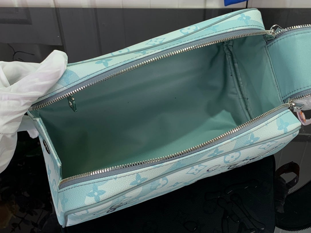 LV Dopp Kit - 6