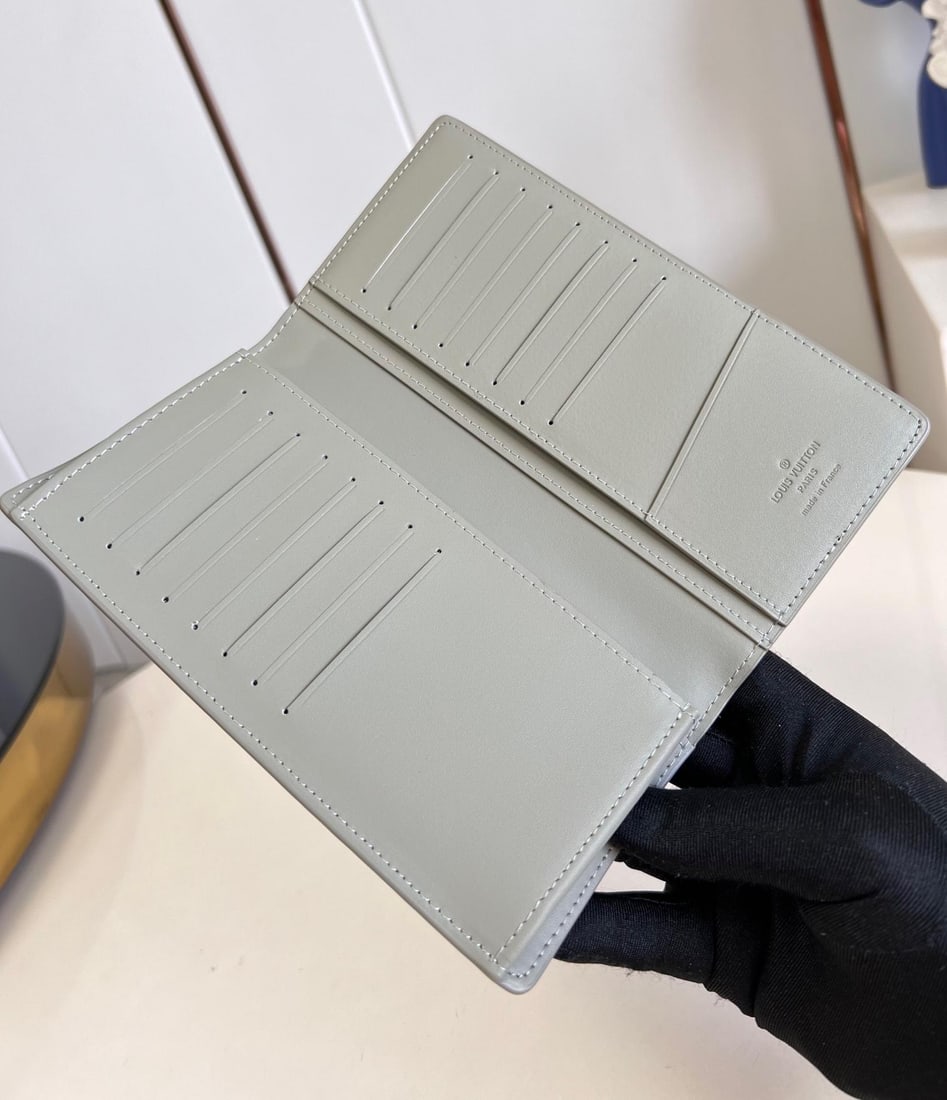 LV Aerogram Brazza - 2