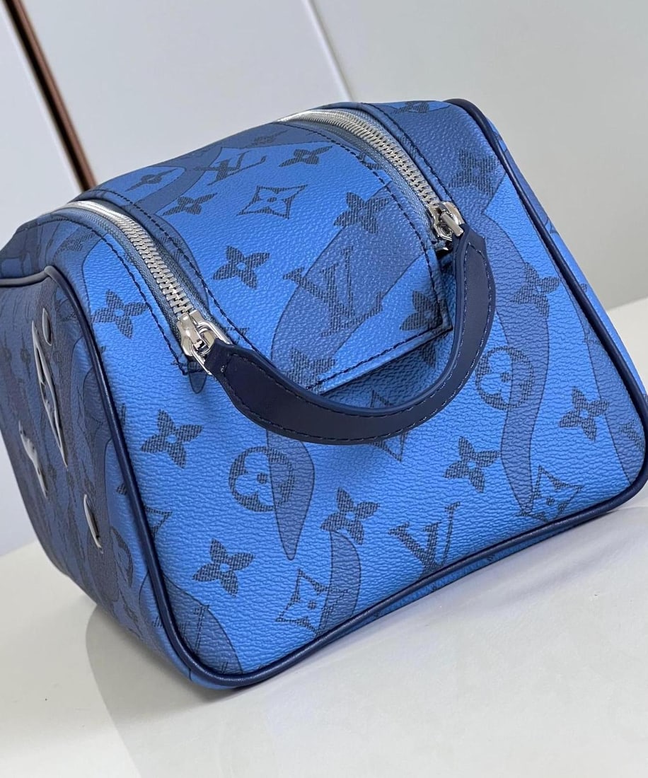 LV Dopp Kit - 7