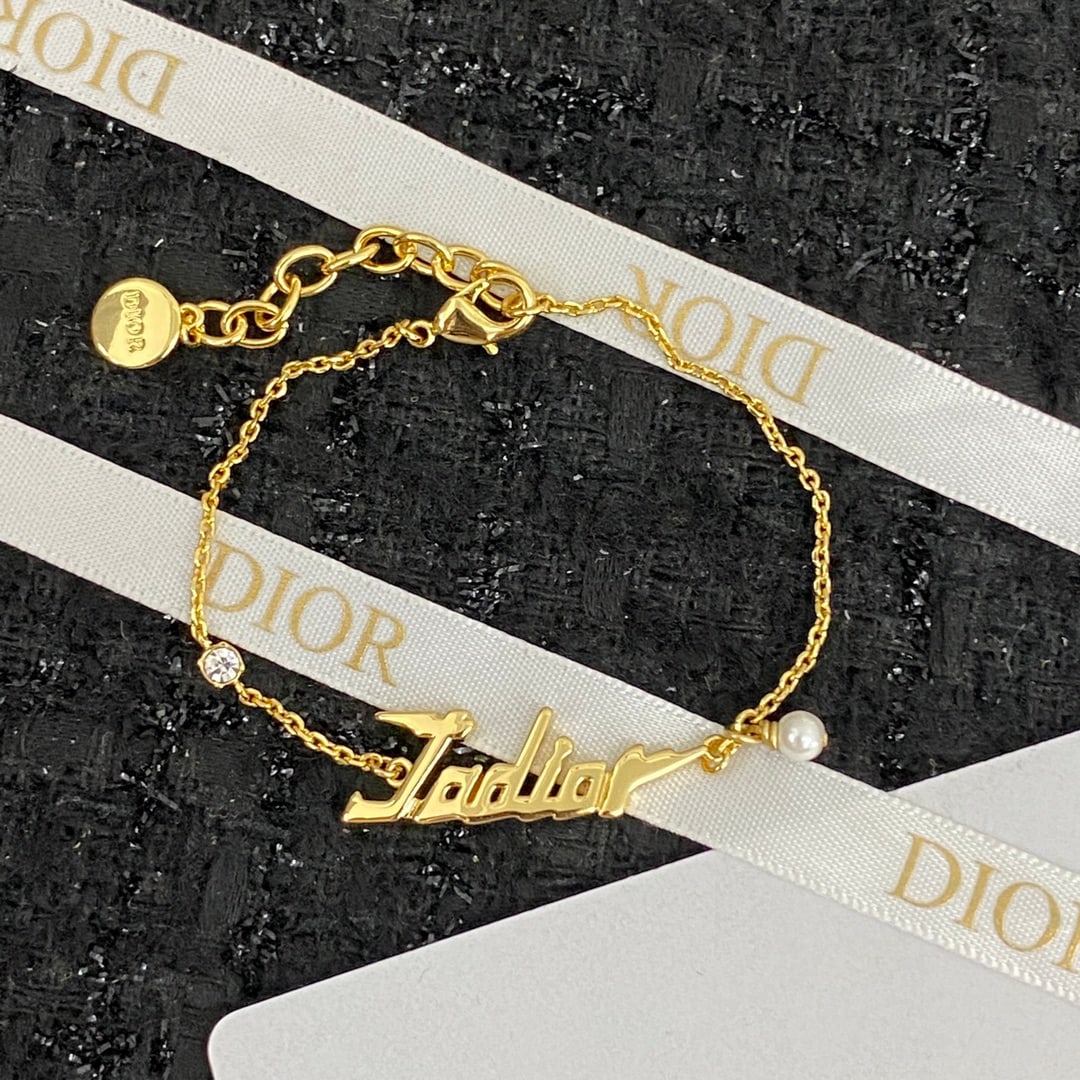 Dior - 5