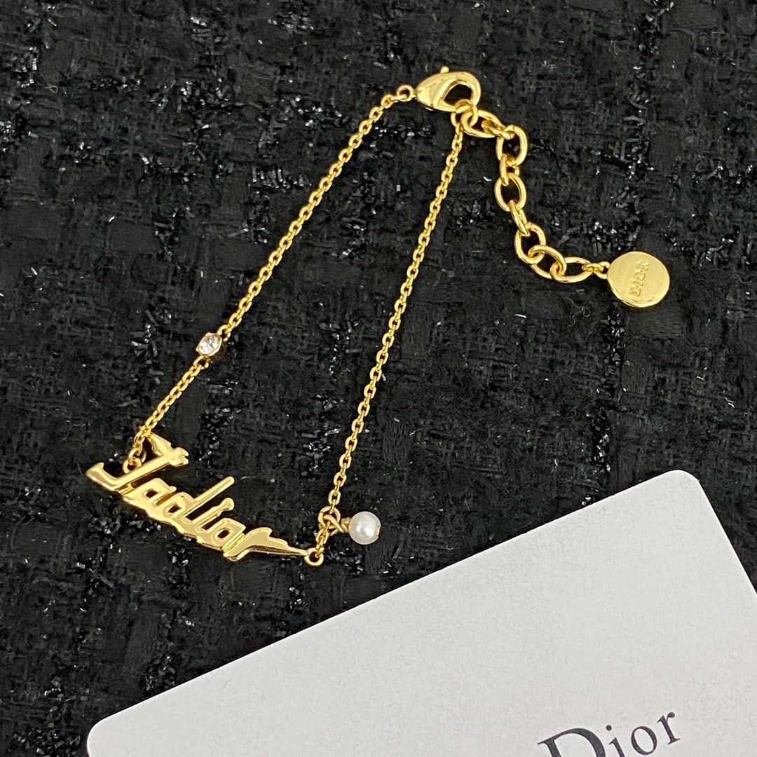 Dior - 6