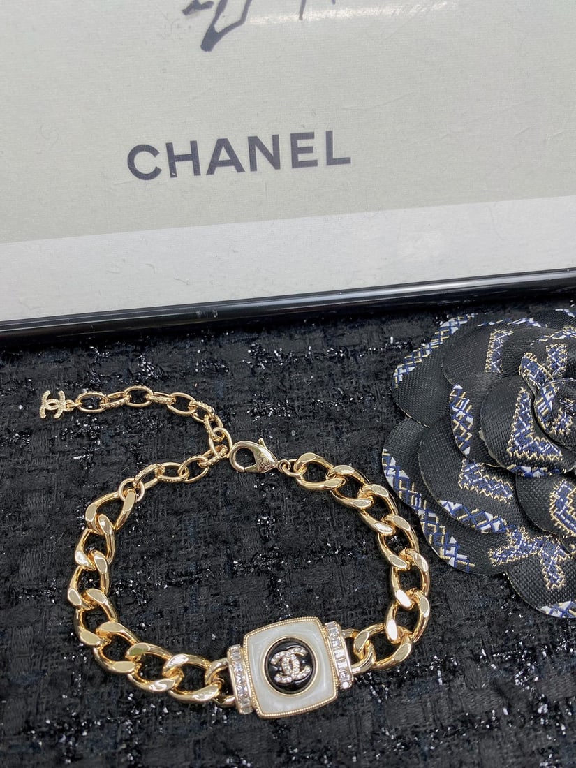 Chanel - 2
