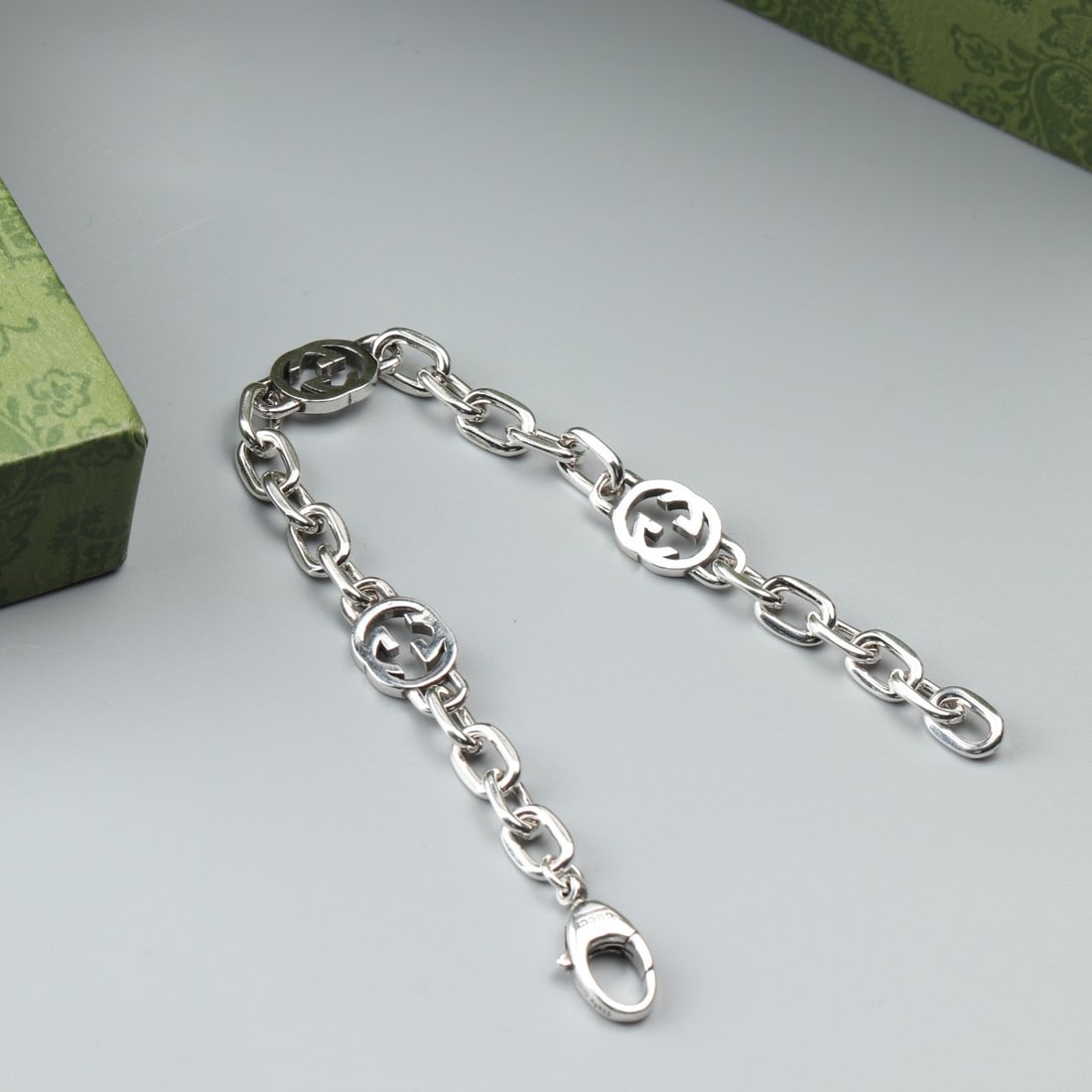 Gucci bracelet (1 of 6)