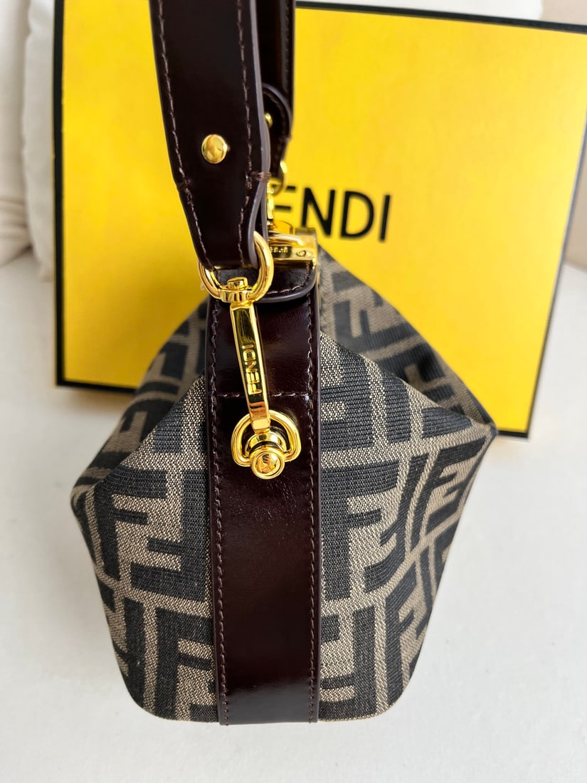 Fendi - 3