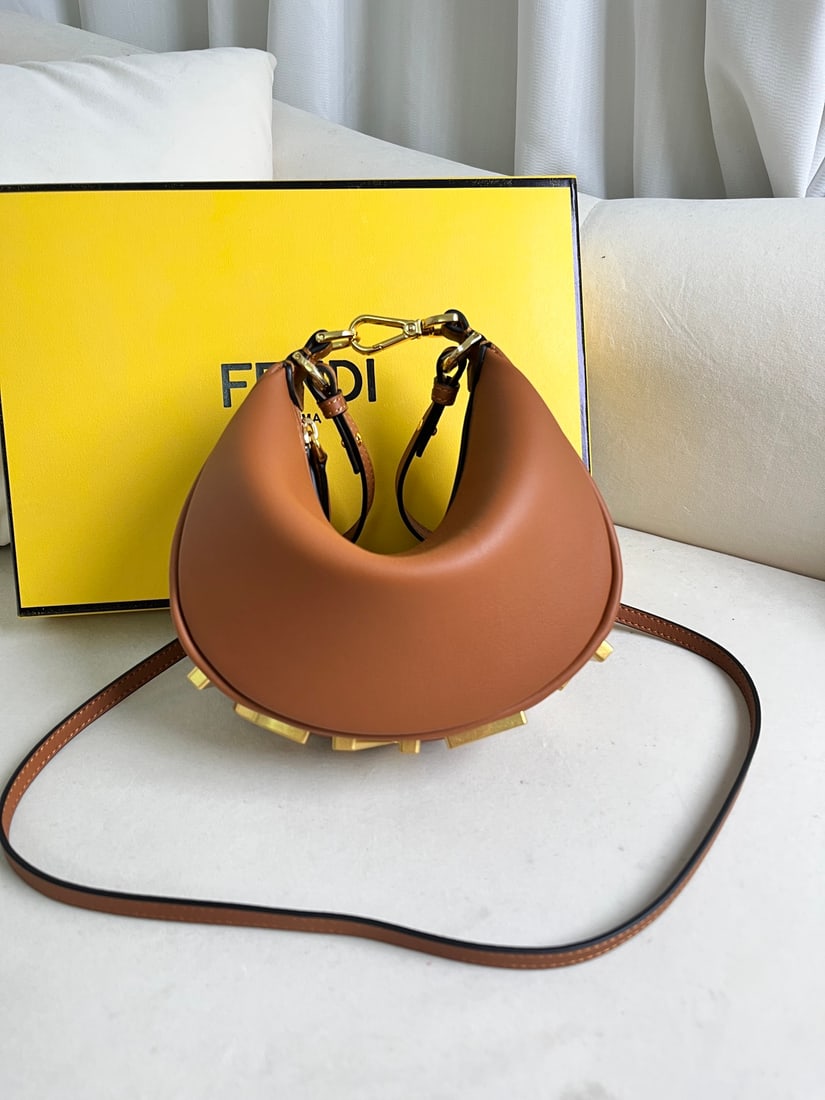 Fendi Praphy