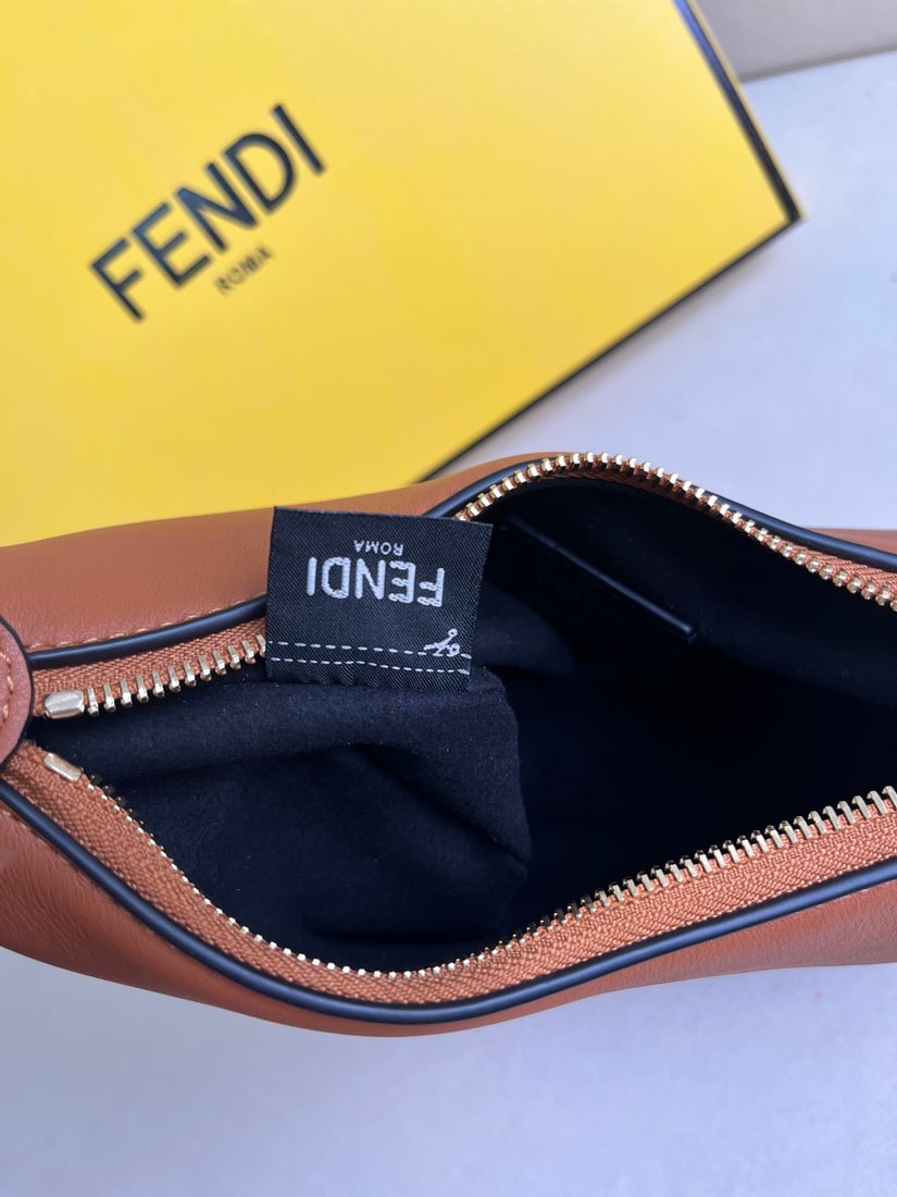 Fendi Praphy - 8