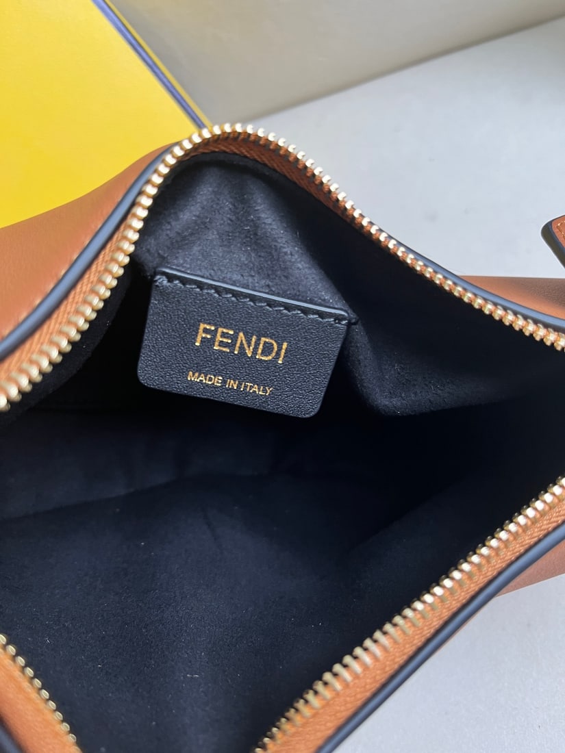Fendi Praphy - 9