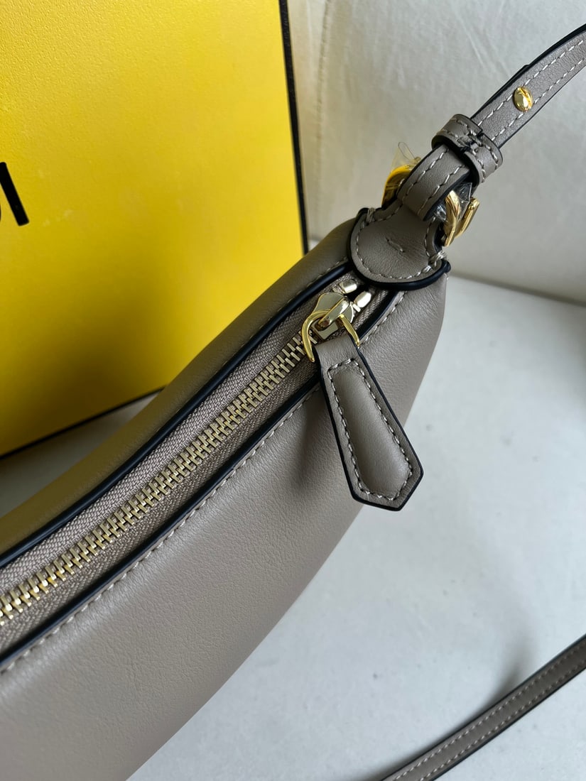 Fendi Praphy - 9