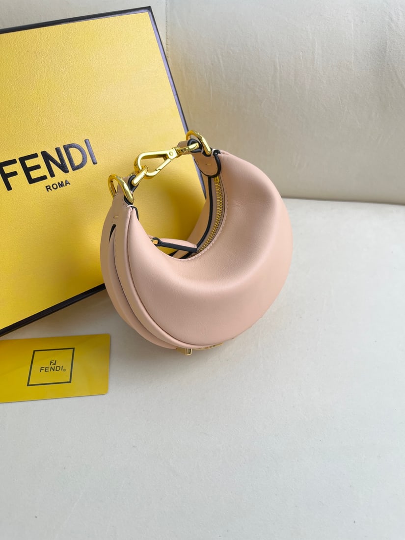 FENDI Praphy - 4