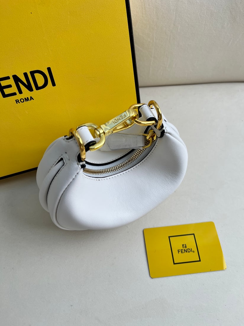 FENDI Praphy - 3