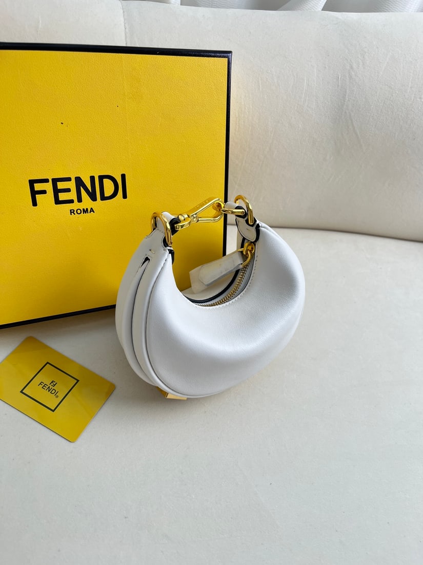 FENDI Praphy - 4
