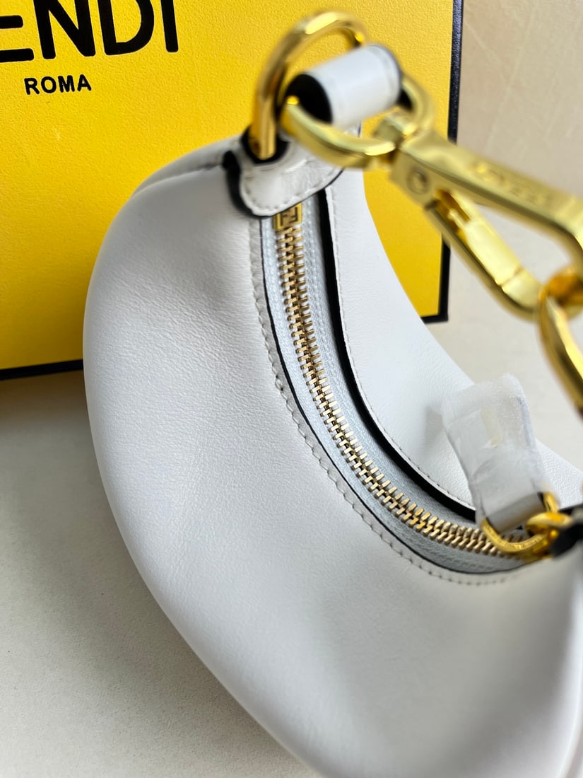 FENDI Praphy - 8
