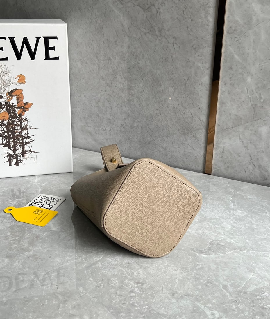 LOEWE - 9
