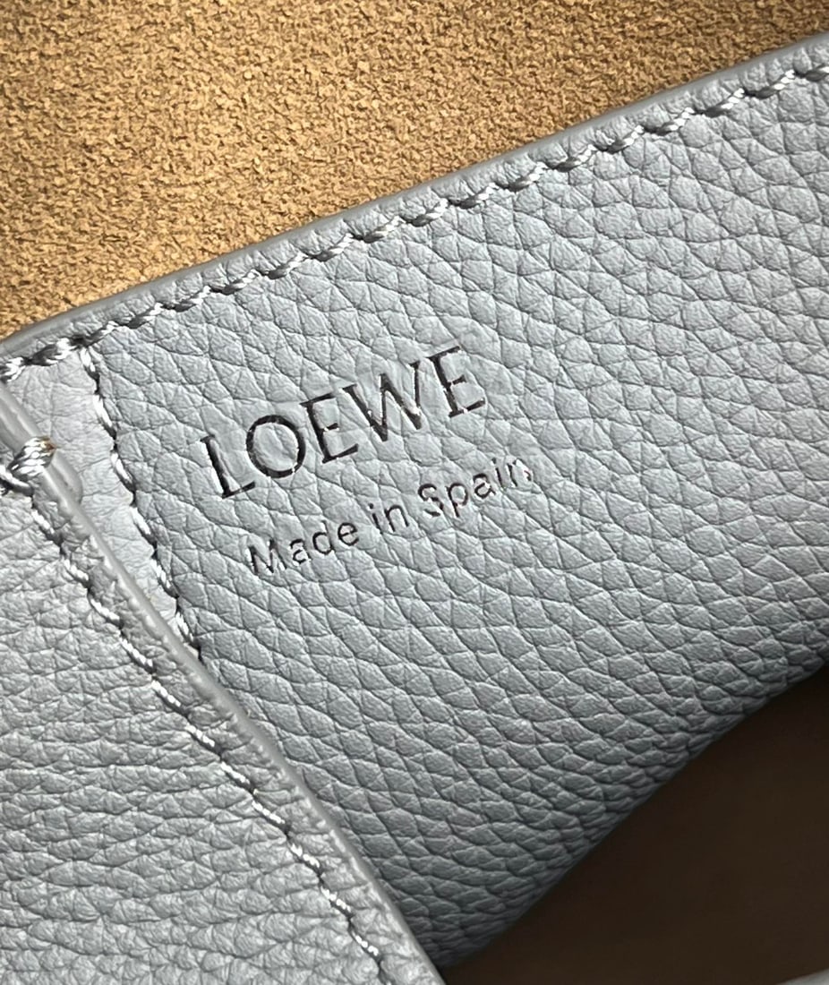 LOEWE - 4