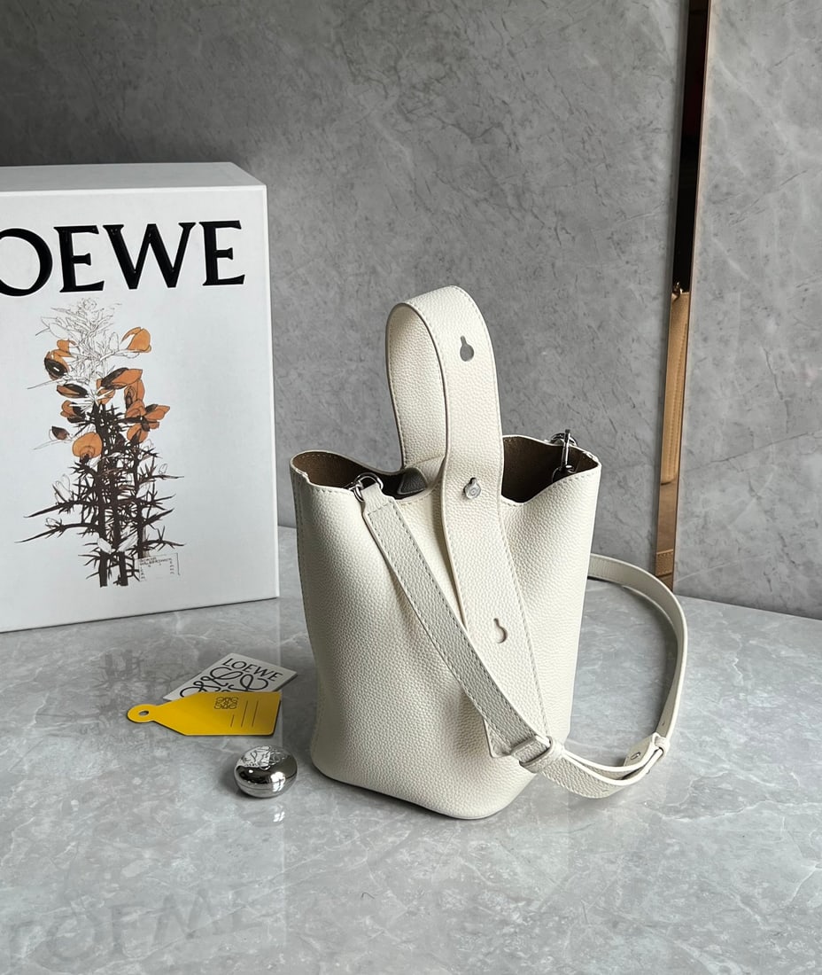 LOEWE - 8