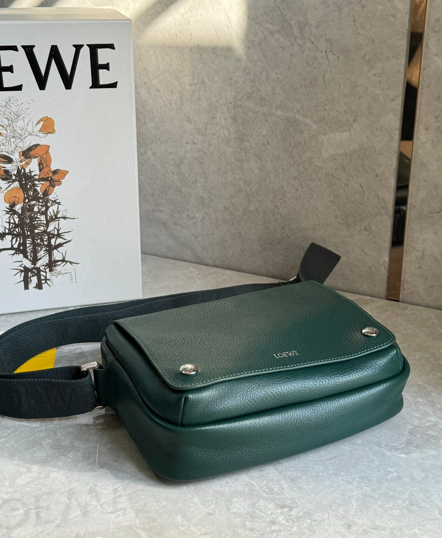 LOEWE - 9