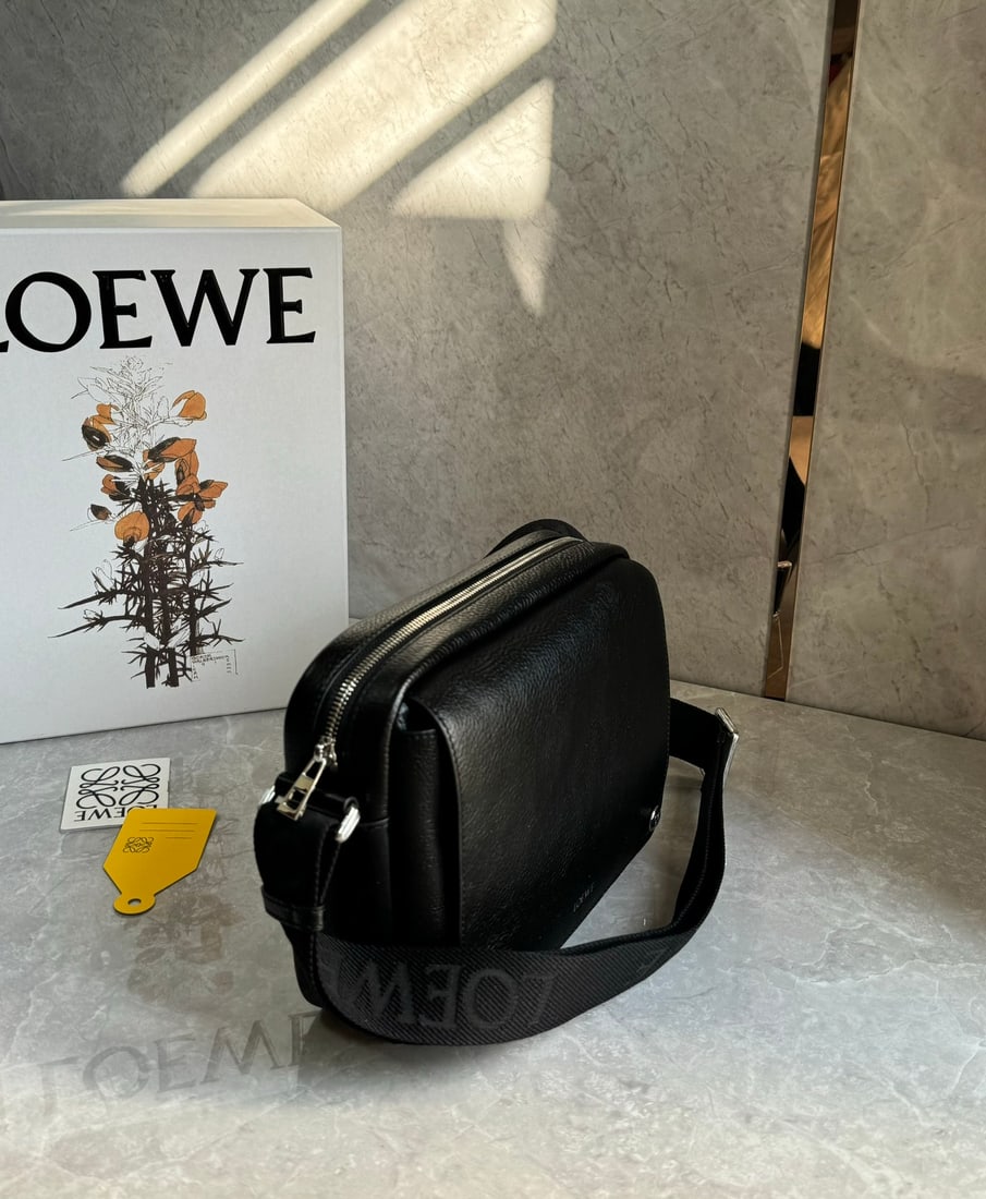 LOEWE - 4