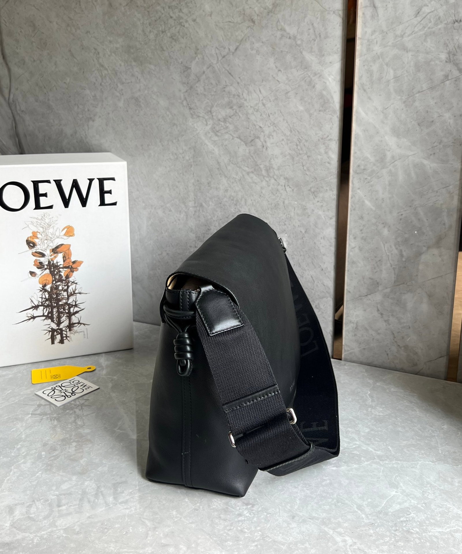 LOEWE - 4