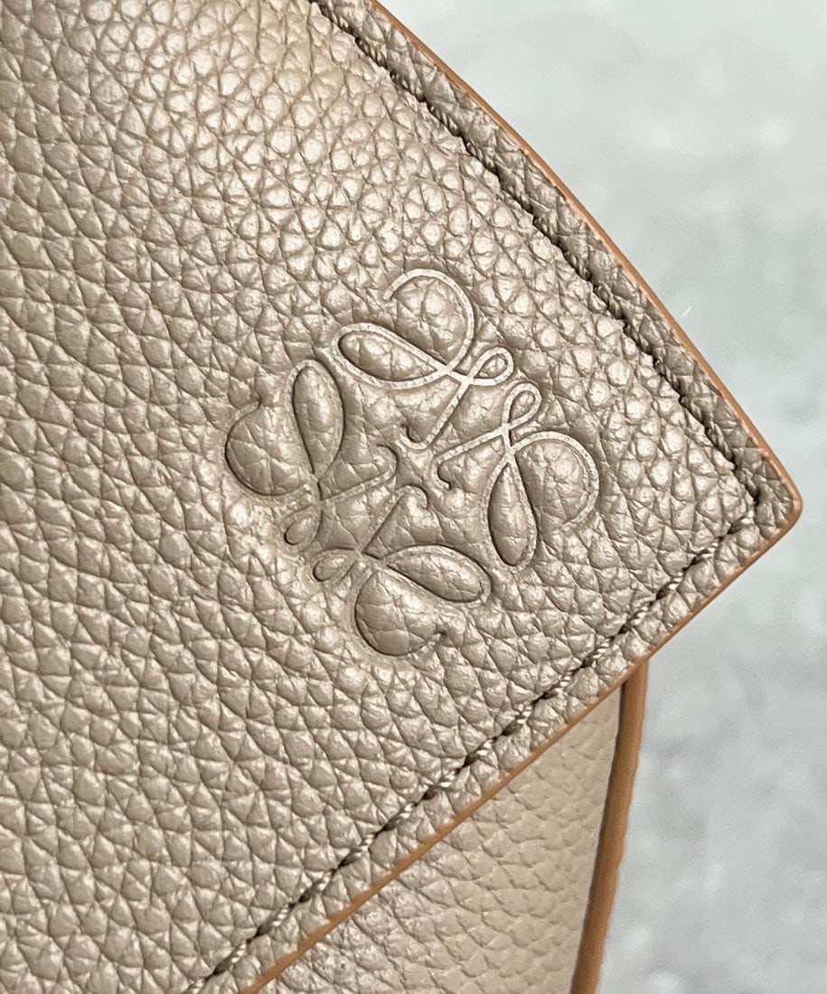 LOEWE - 7