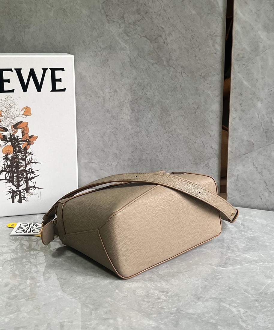 LOEWE - 9