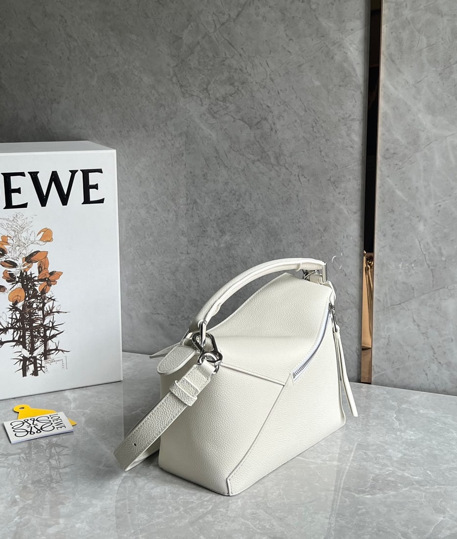 LOEWE - 4