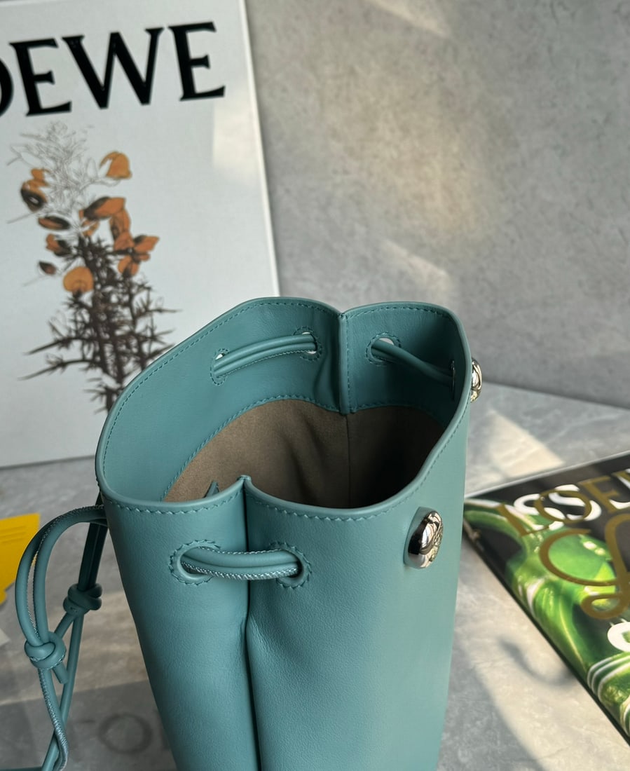 LOEWE - 6