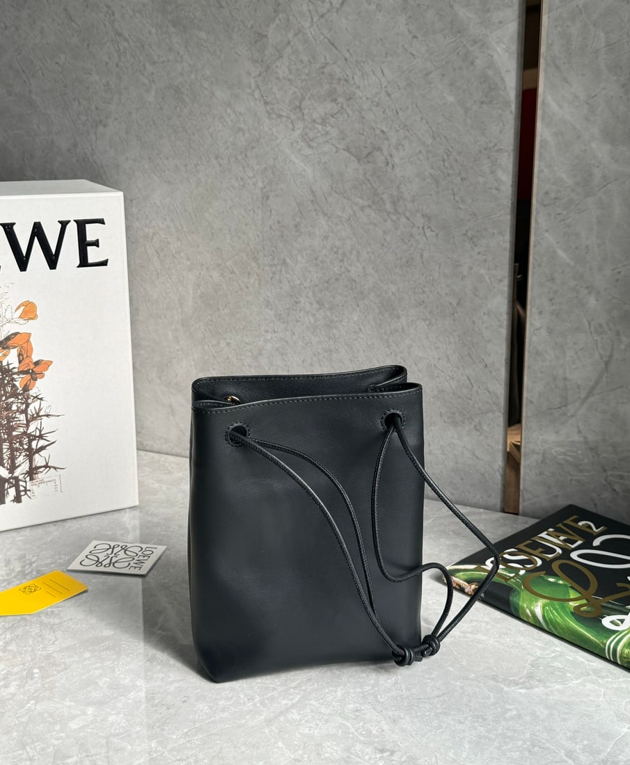 LOEWE - 4