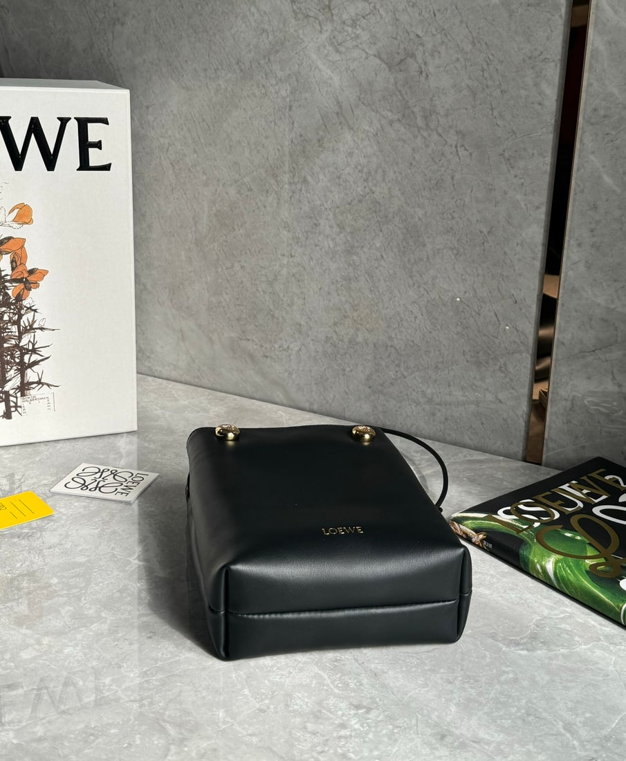 LOEWE - 9