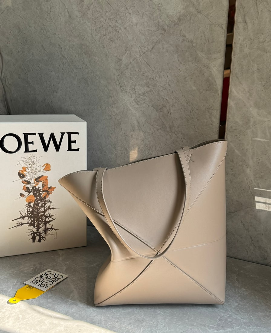 LOEWE - 4