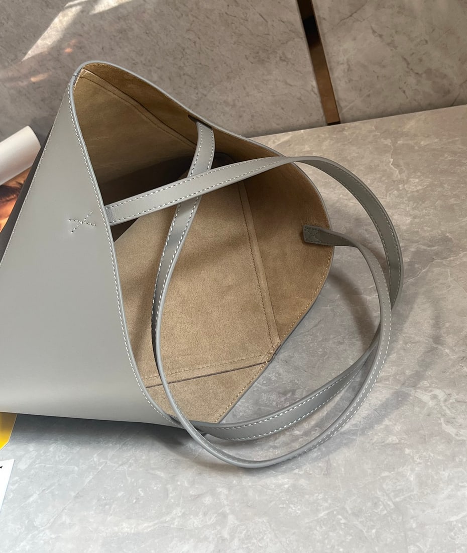 LOEWE - 6