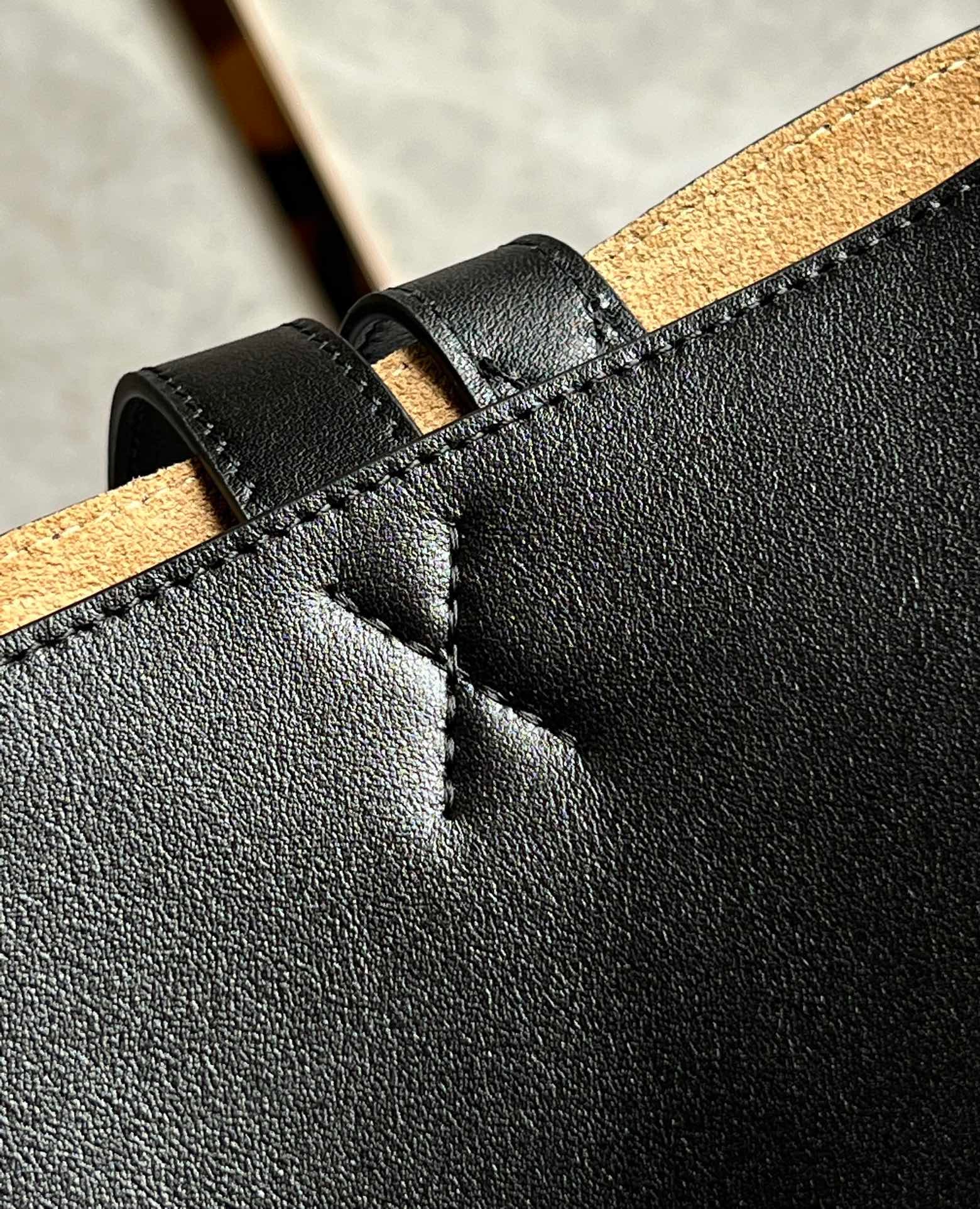 LOEWE - 5