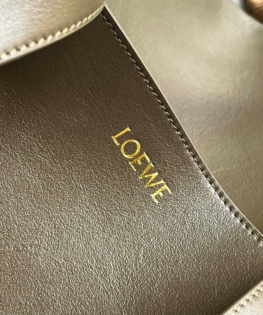 LOEWE - 4