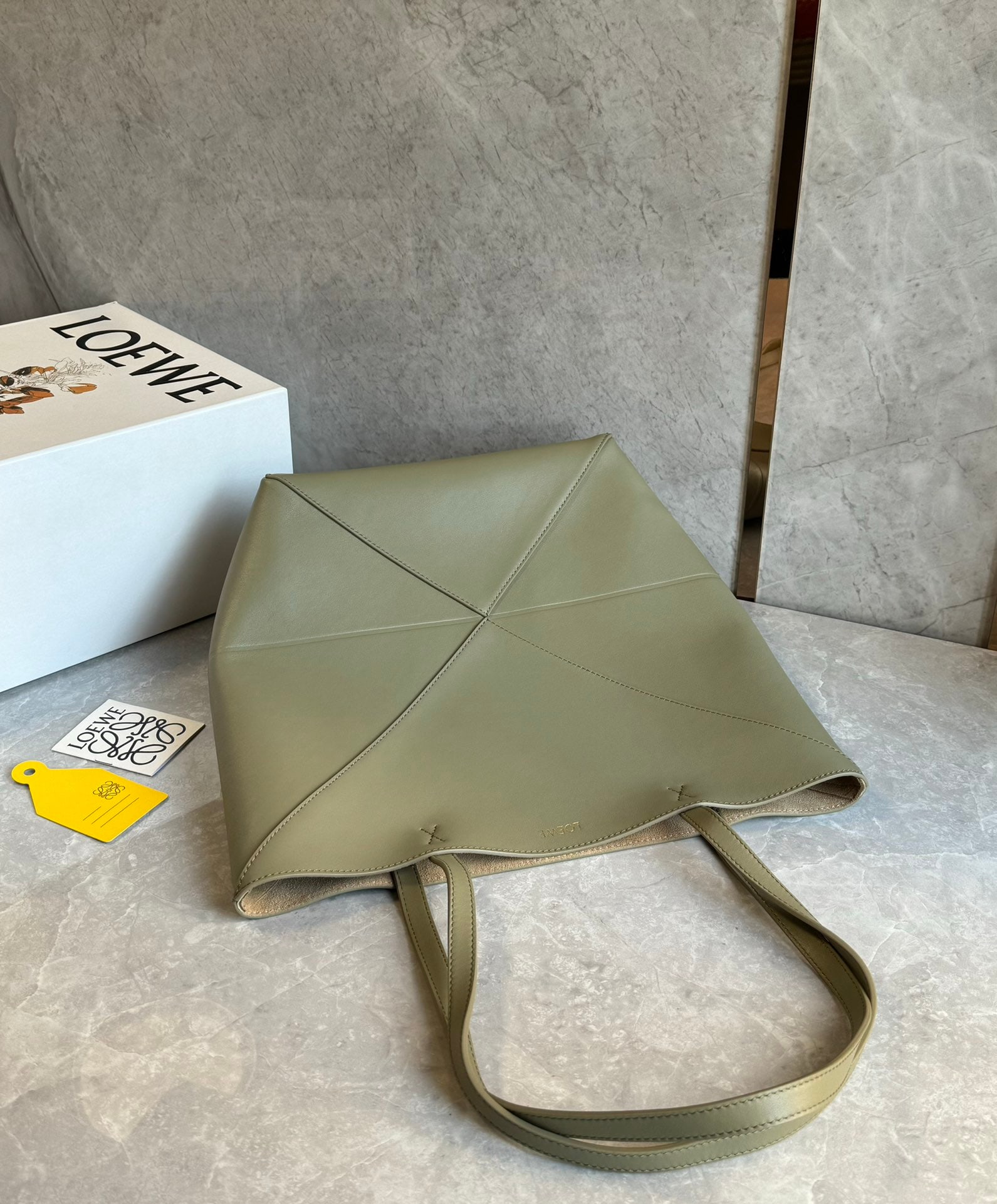 LOEWE - 8