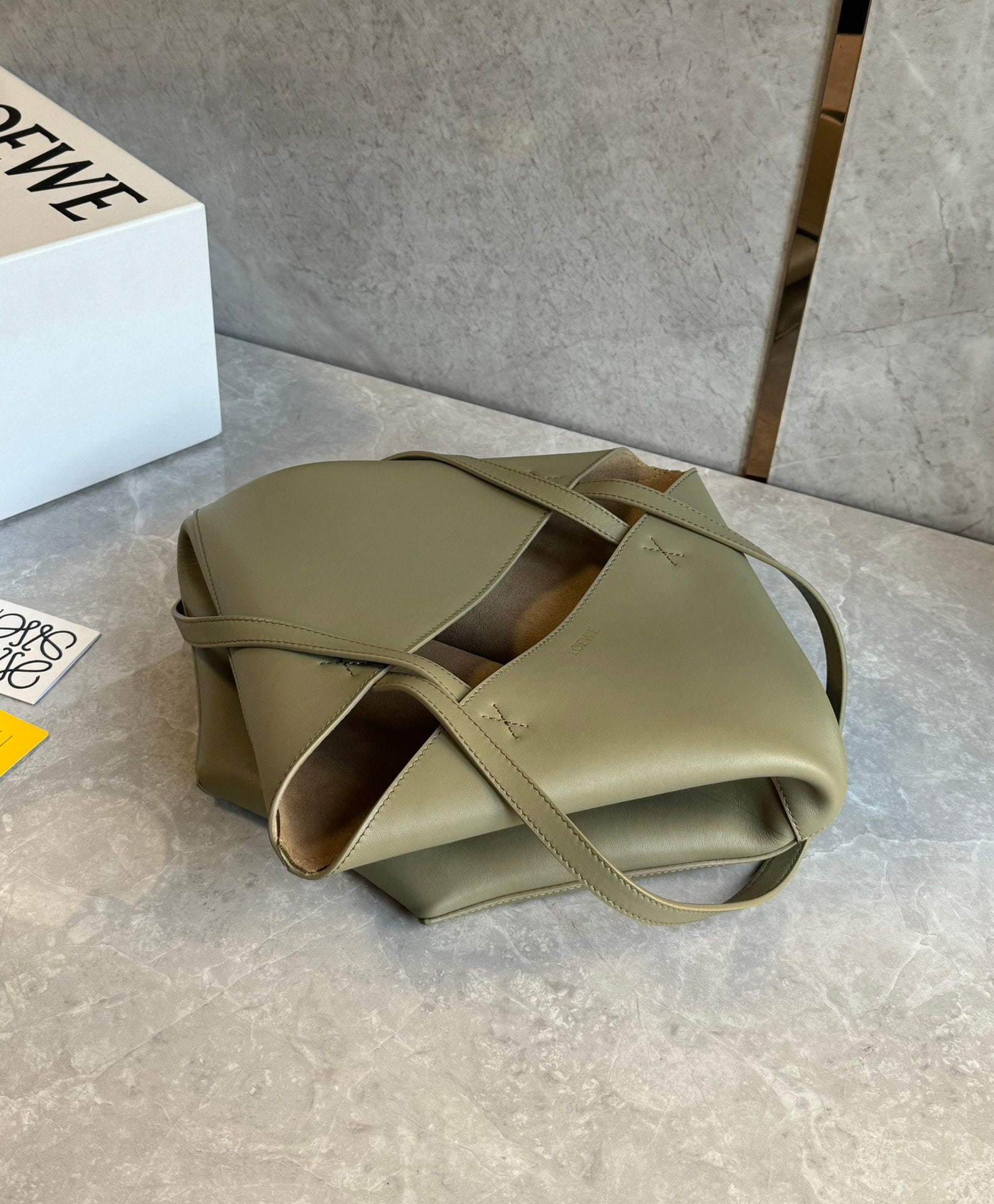 LOEWE - 9