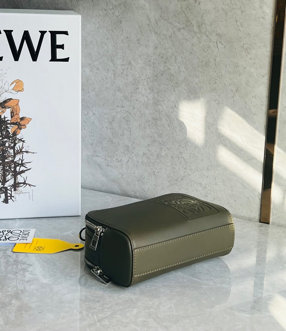LOEWE - 6
