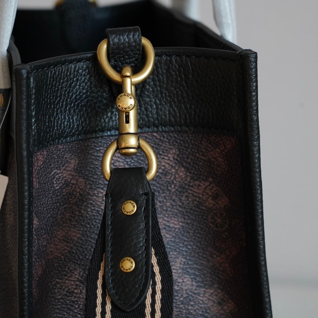 COACH - 2
