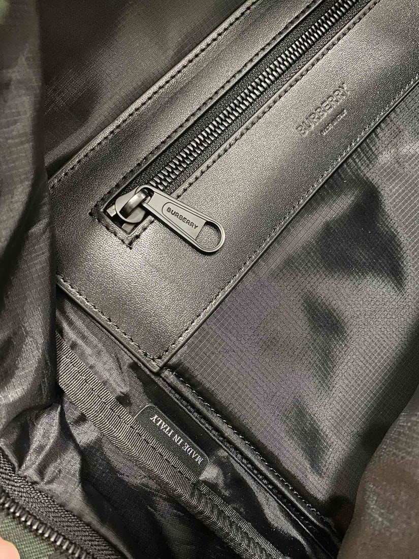 Burberry backpack - 3