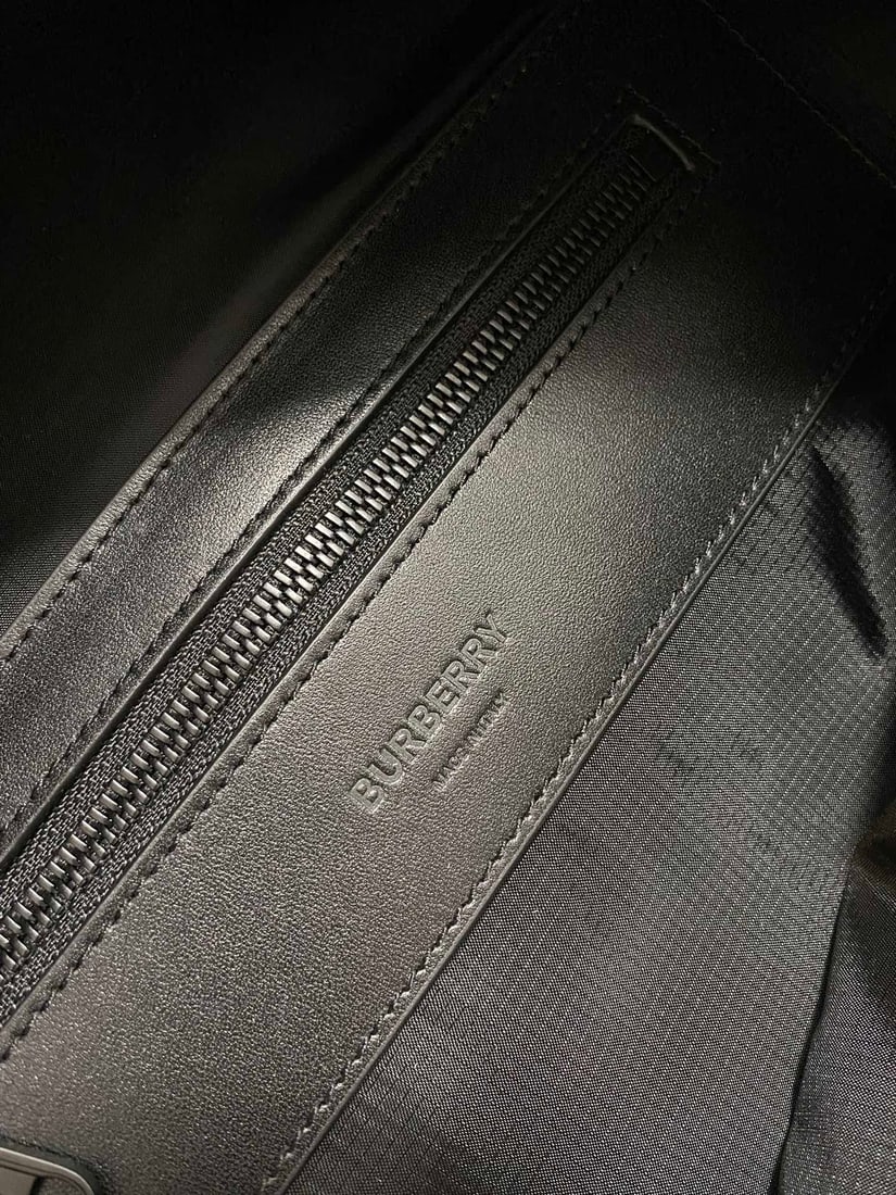 Burberry backpack - 4