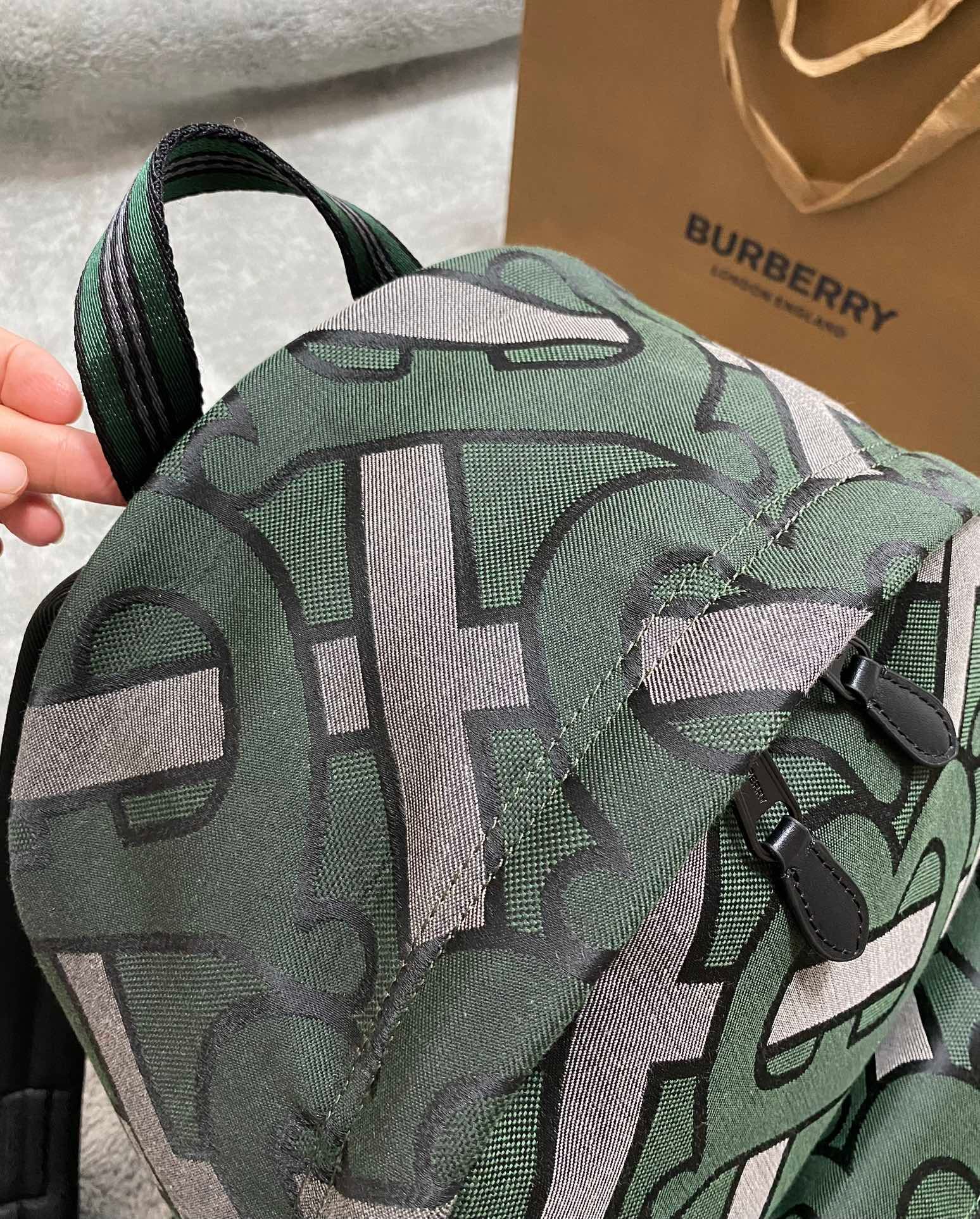 Burberry backpack - 7