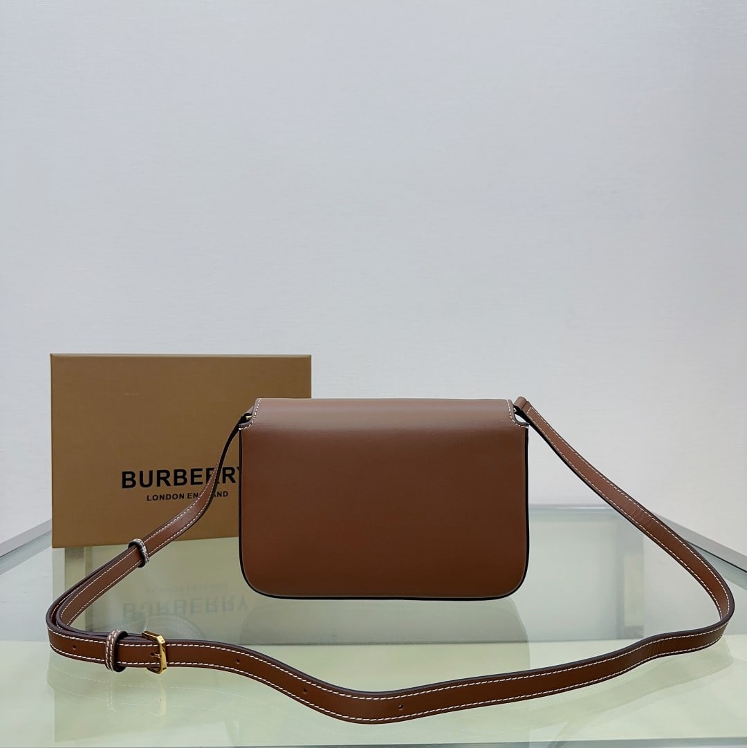 Burberry - 7