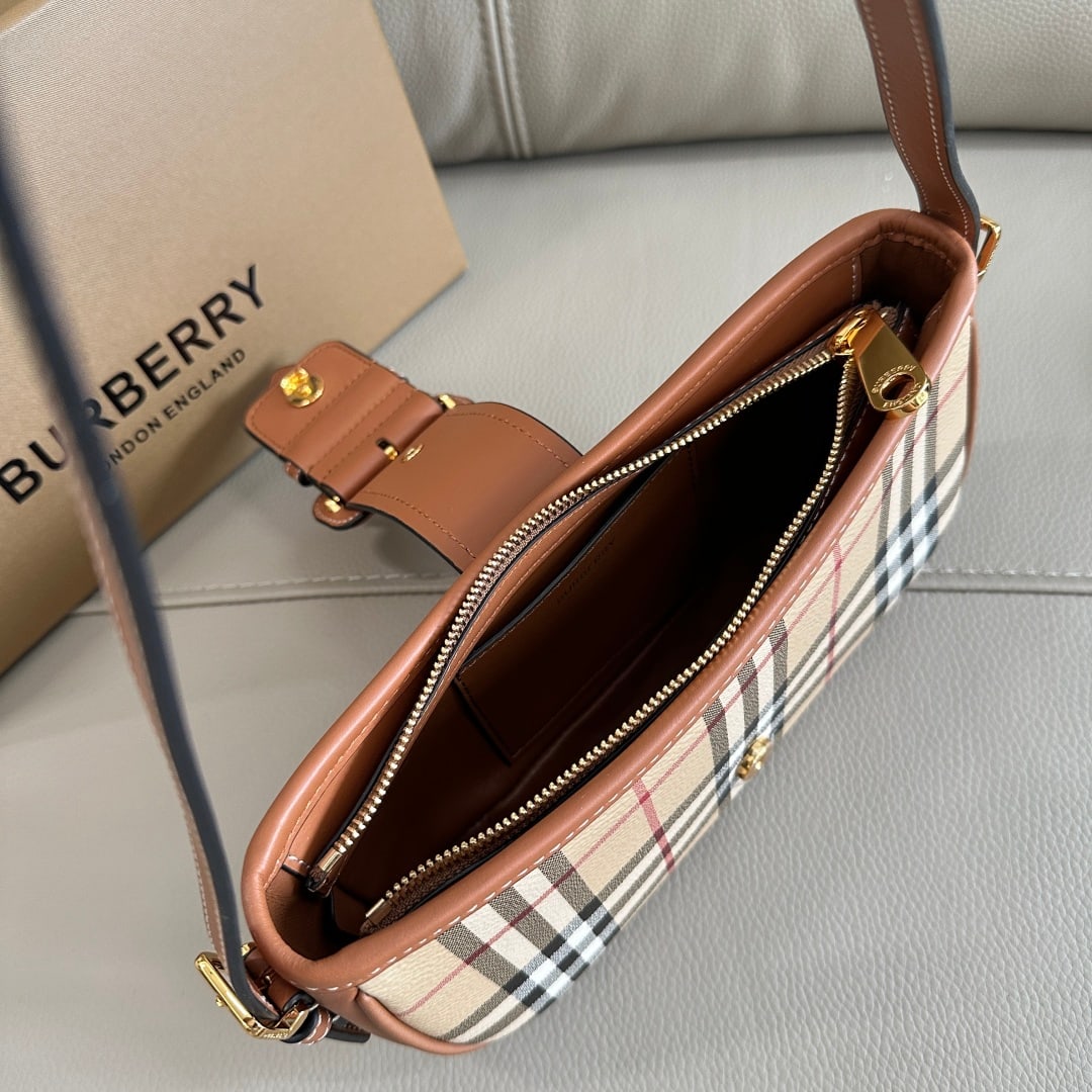 Burberry Burberry - 3