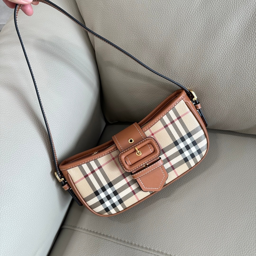 Burberry Burberry - 6