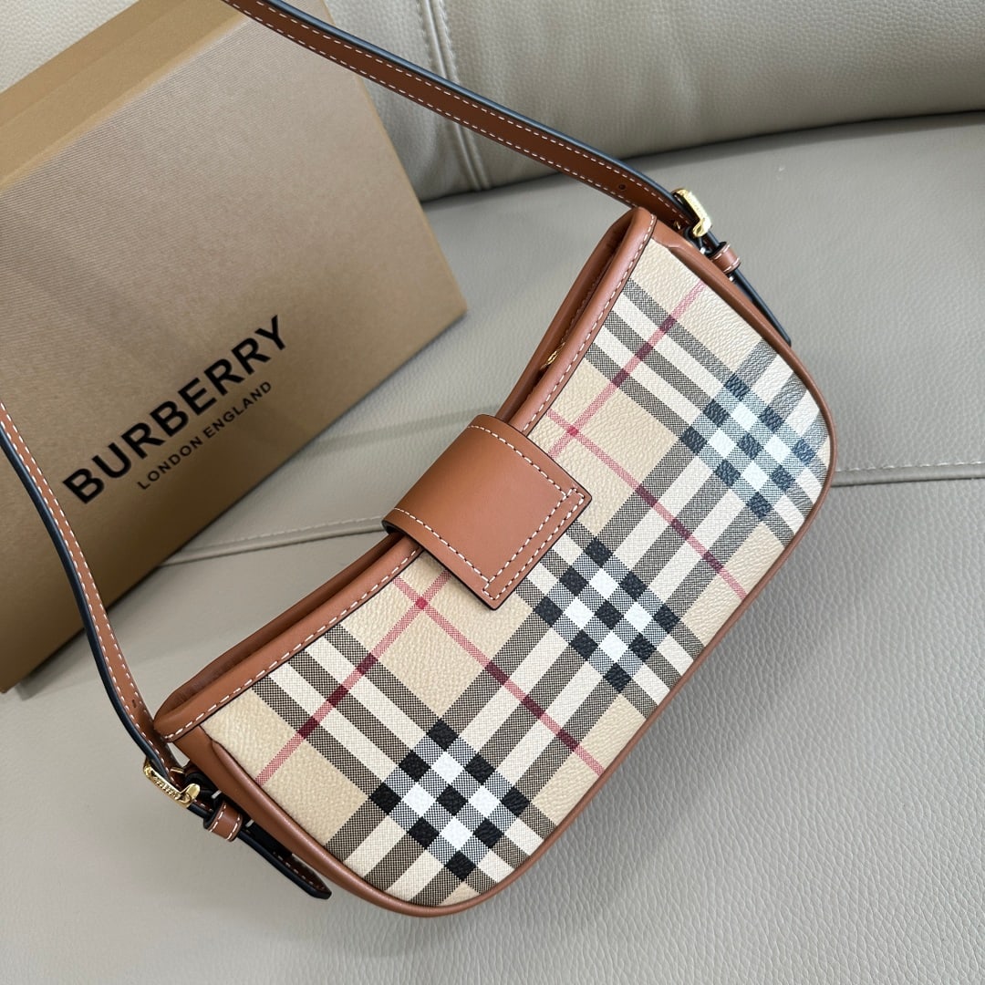 Burberry Burberry - 8