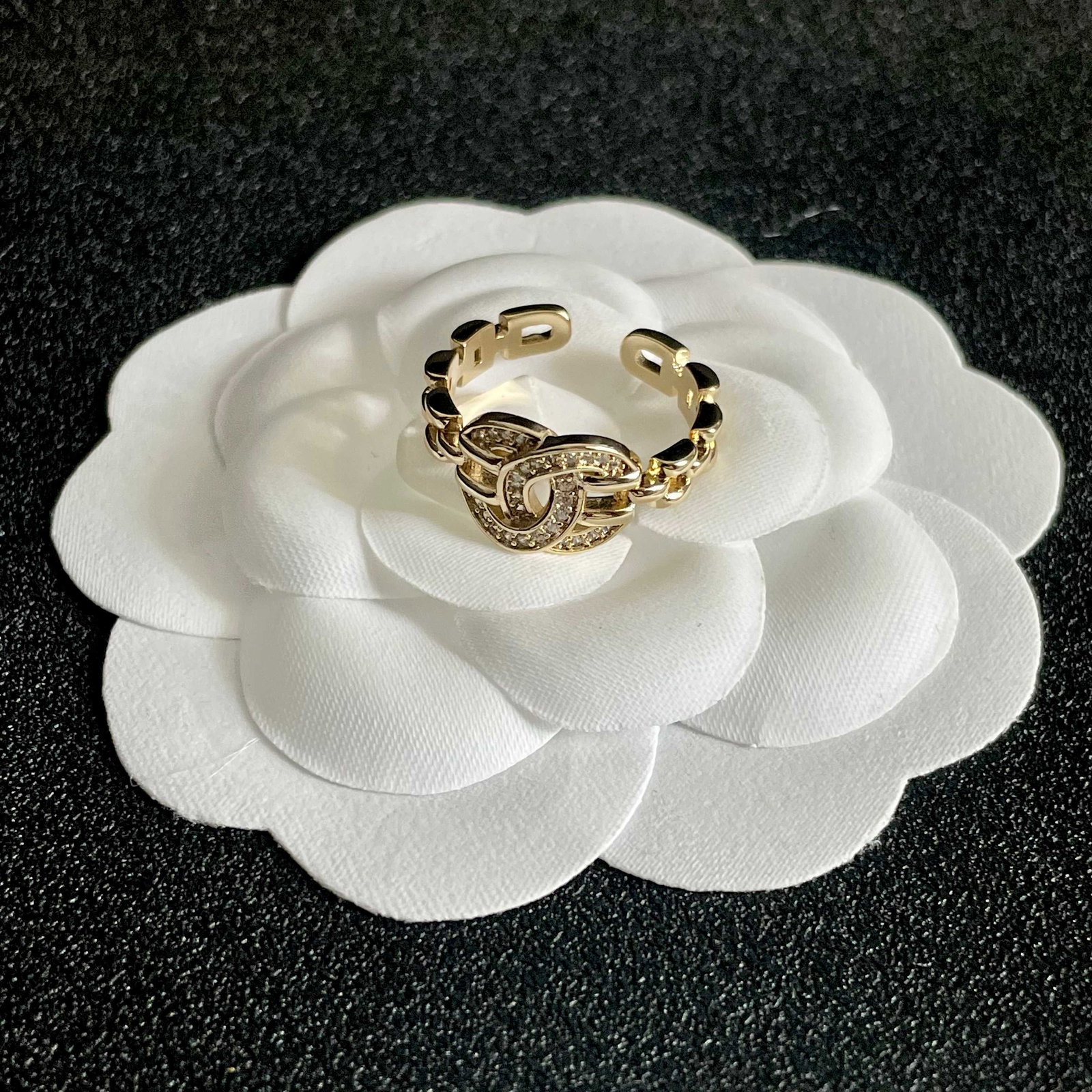 Chanel double C logo ring - 2