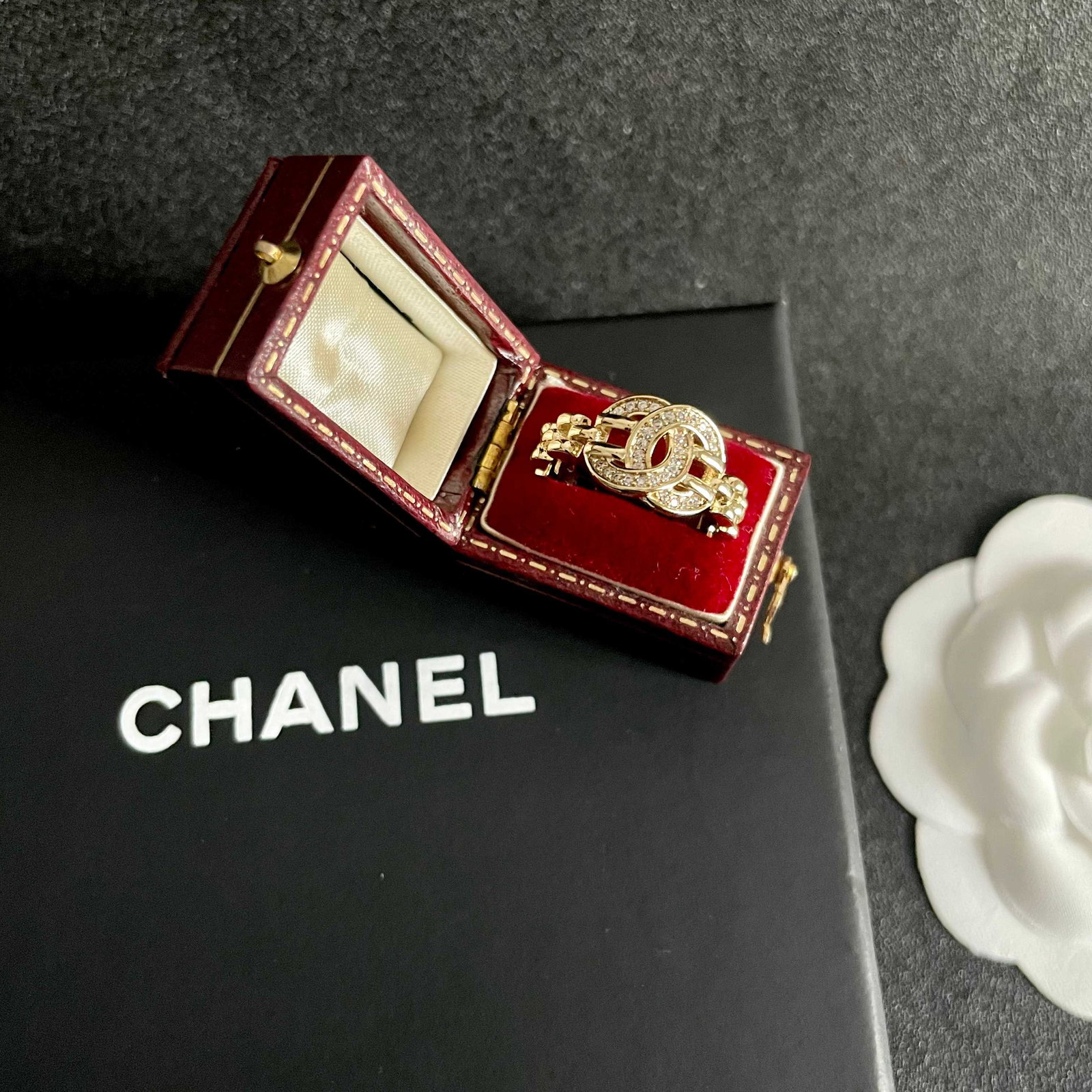Chanel double C logo ring - 8