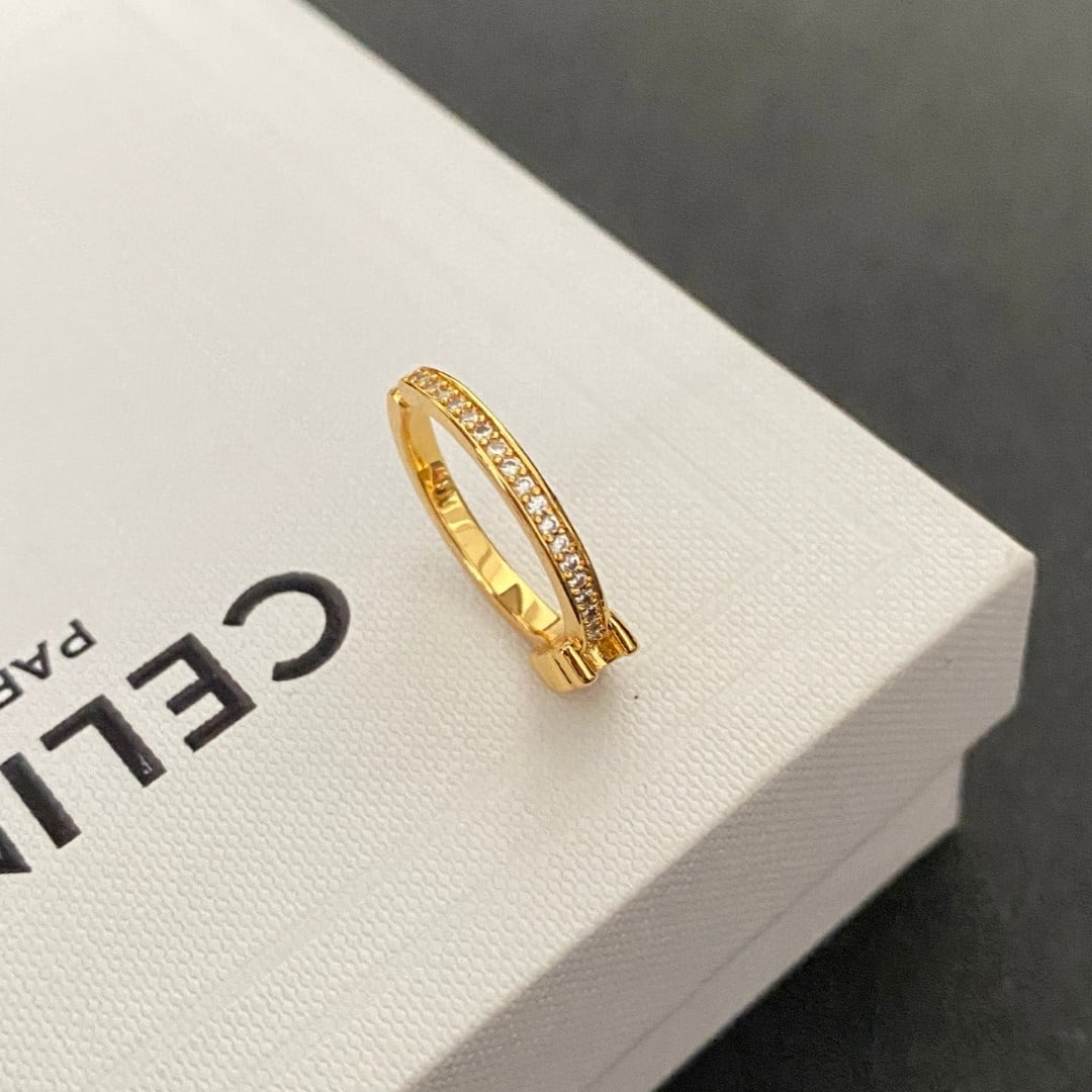 Celine ring: Celine rings have always been a benchmark in minimalist fashion; their bold designs are timeless and versatile, making them even more fashionable. Thank you for viewing our auction and we look